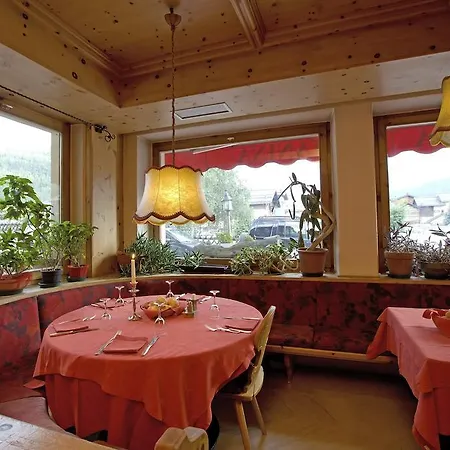 La Montanina 호텔 리비뇨